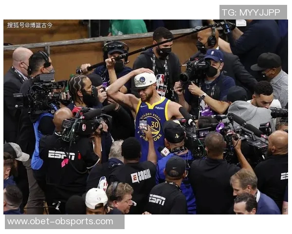 万圣夜对决魔鬼077战队进前五罗斯50分重回巅峰库里53分领跑全场